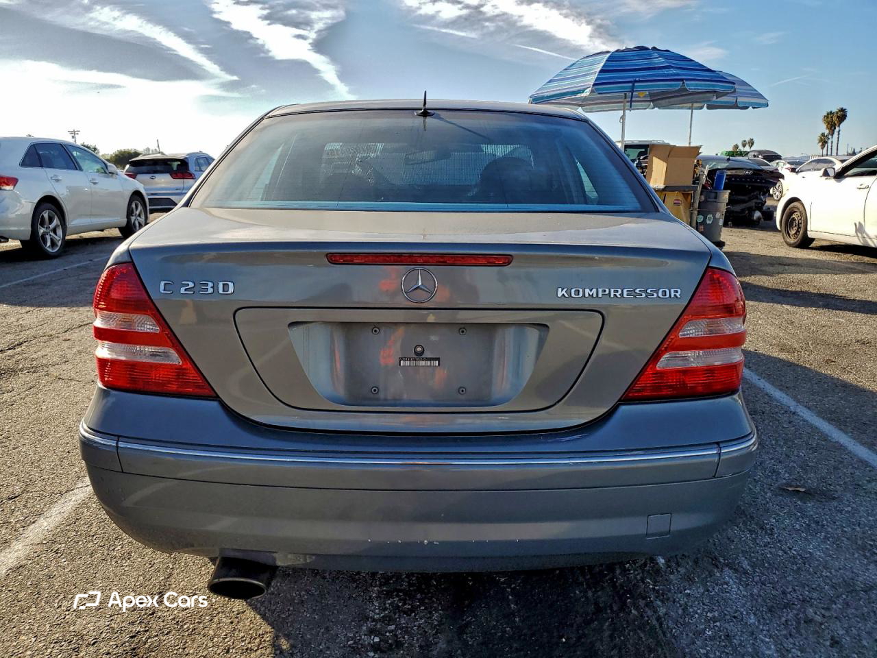 Mercedes-Benz  2005