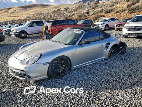 Porsche 911 2008 - Image 1 of 12