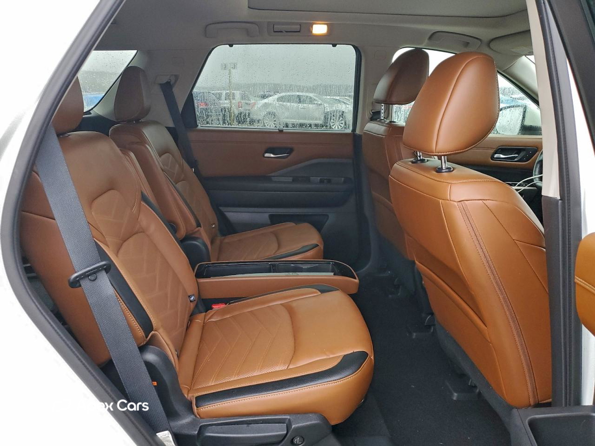 Nissan Pathfinder 2023