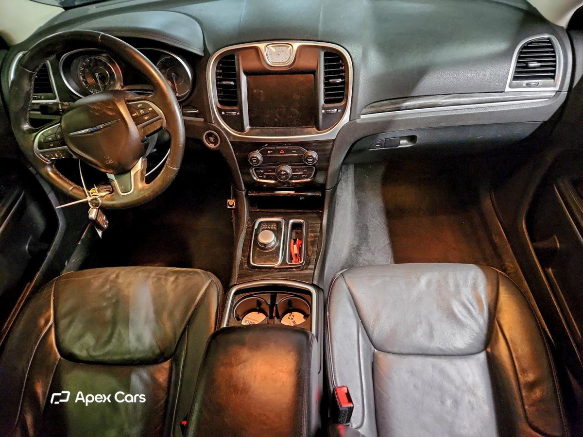 Chrysler 300 2015
