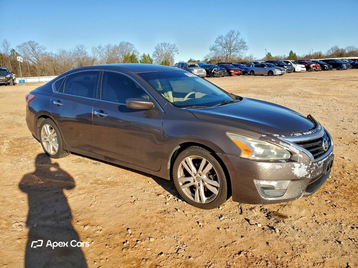 Nissan Altima 2013