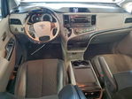 Toyota Sienna 2012