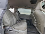 Toyota Sienna 2012