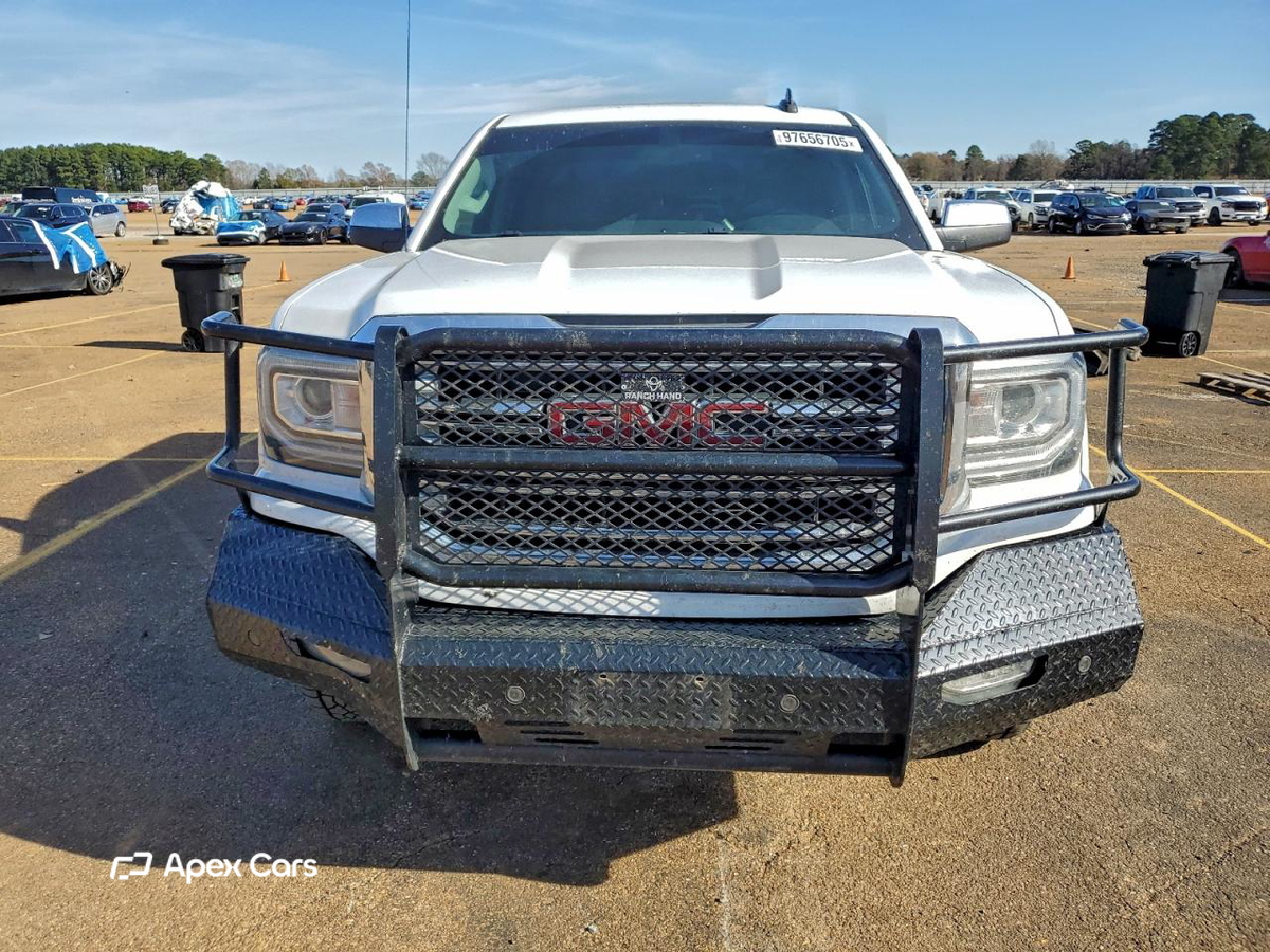 GMC Sierra 2018