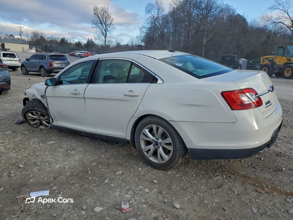 Ford Taurus 2011