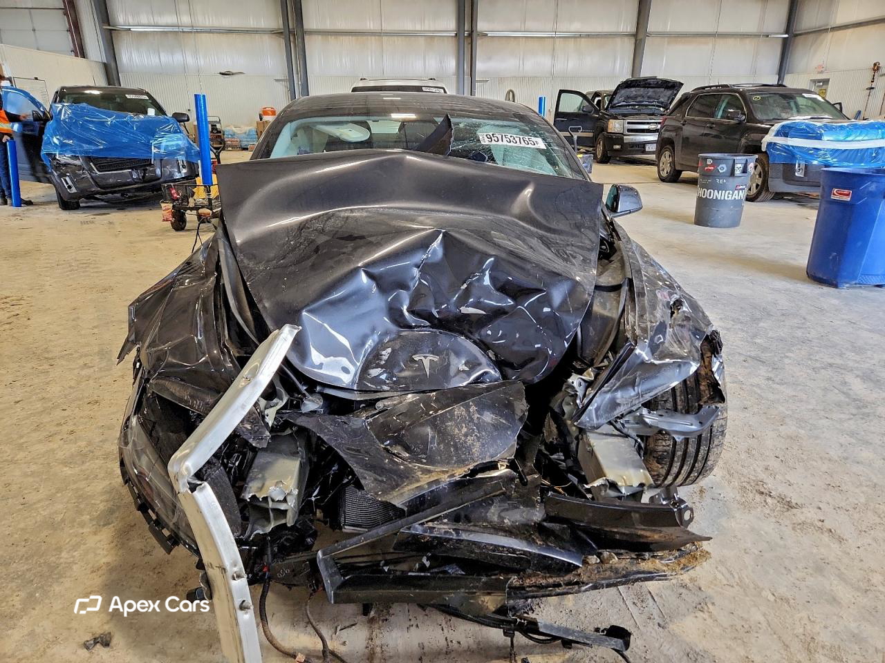 Tesla Model 3 2024