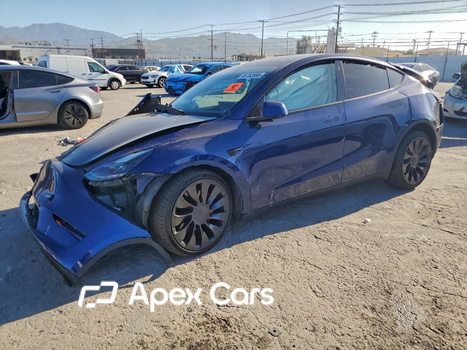 Tesla Model Y 2022 - Image 1 of 12