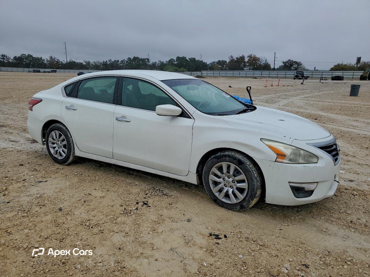 Nissan Altima 2015