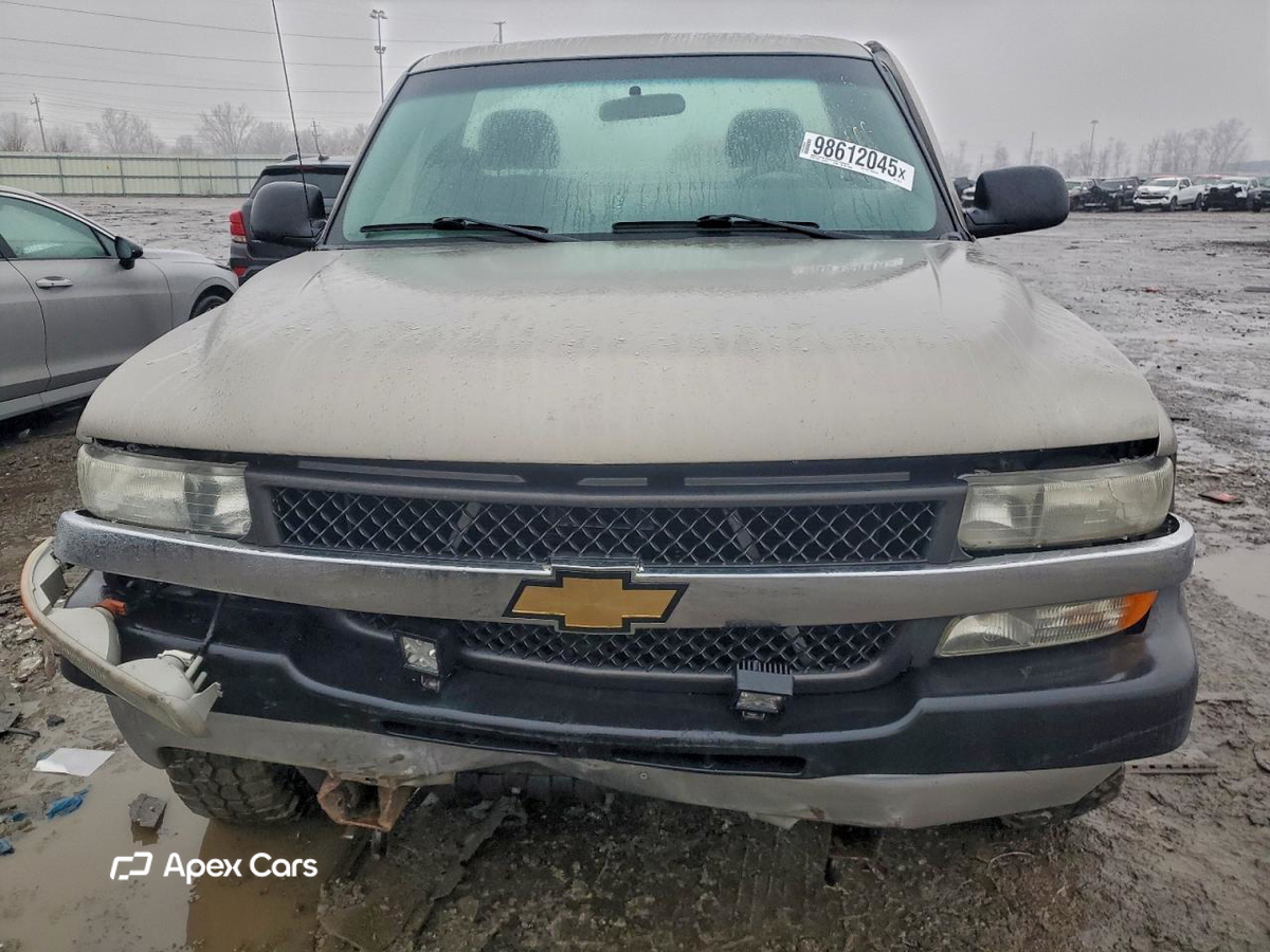 Chevrolet Silverado 2001