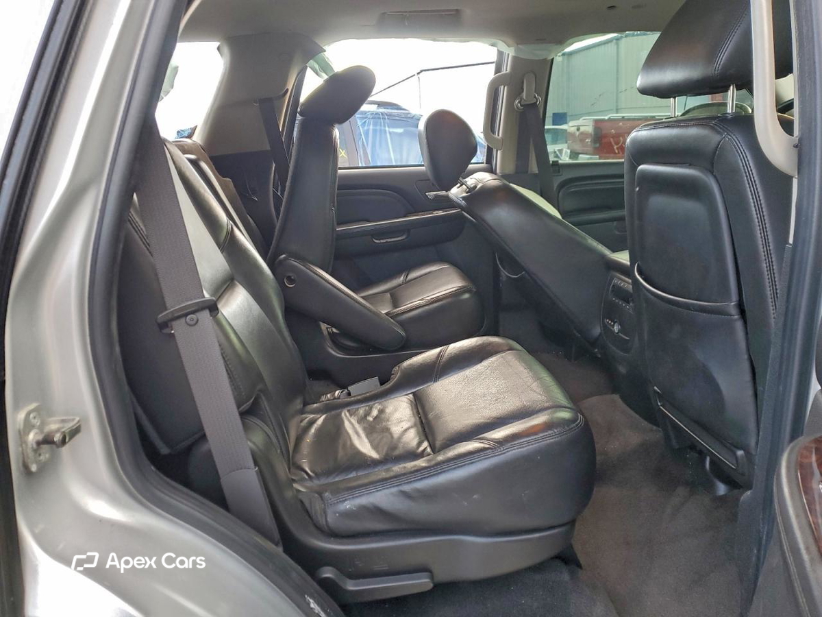 GMC Yukon 2011