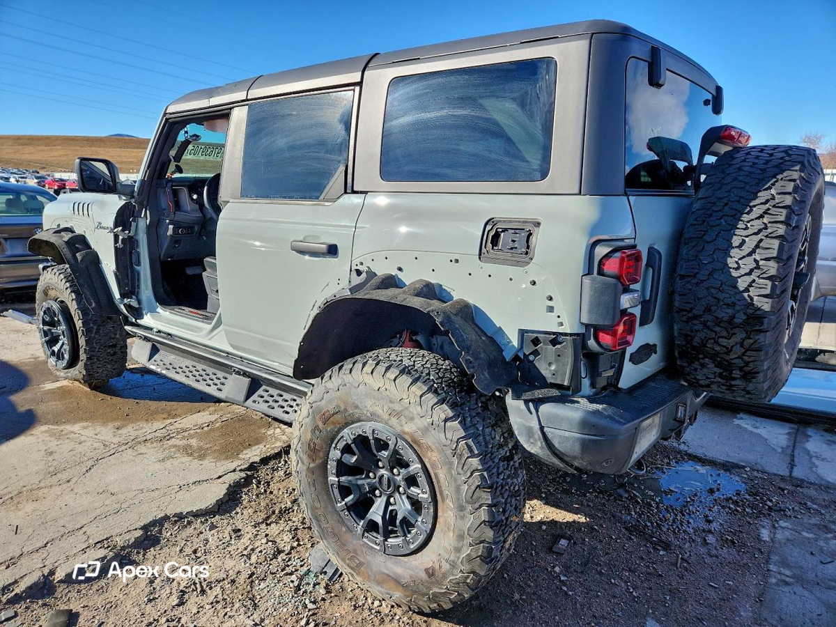 Ford Bronco 2024