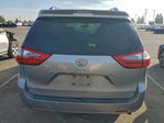 Toyota Sienna 2015