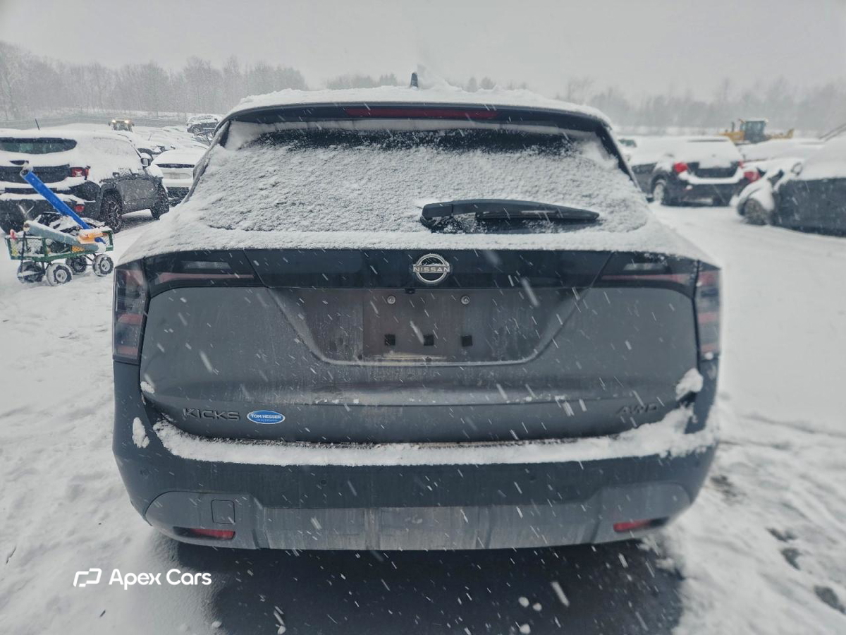 Nissan Kicks 2025