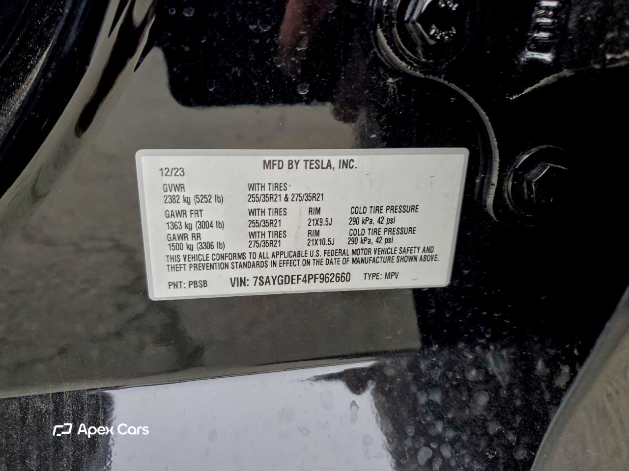 Tesla Model Y 2023