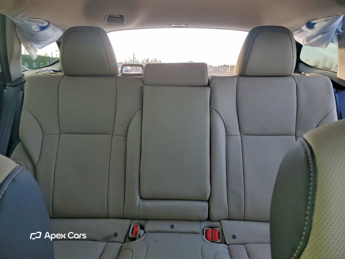 Subaru Outback 2025