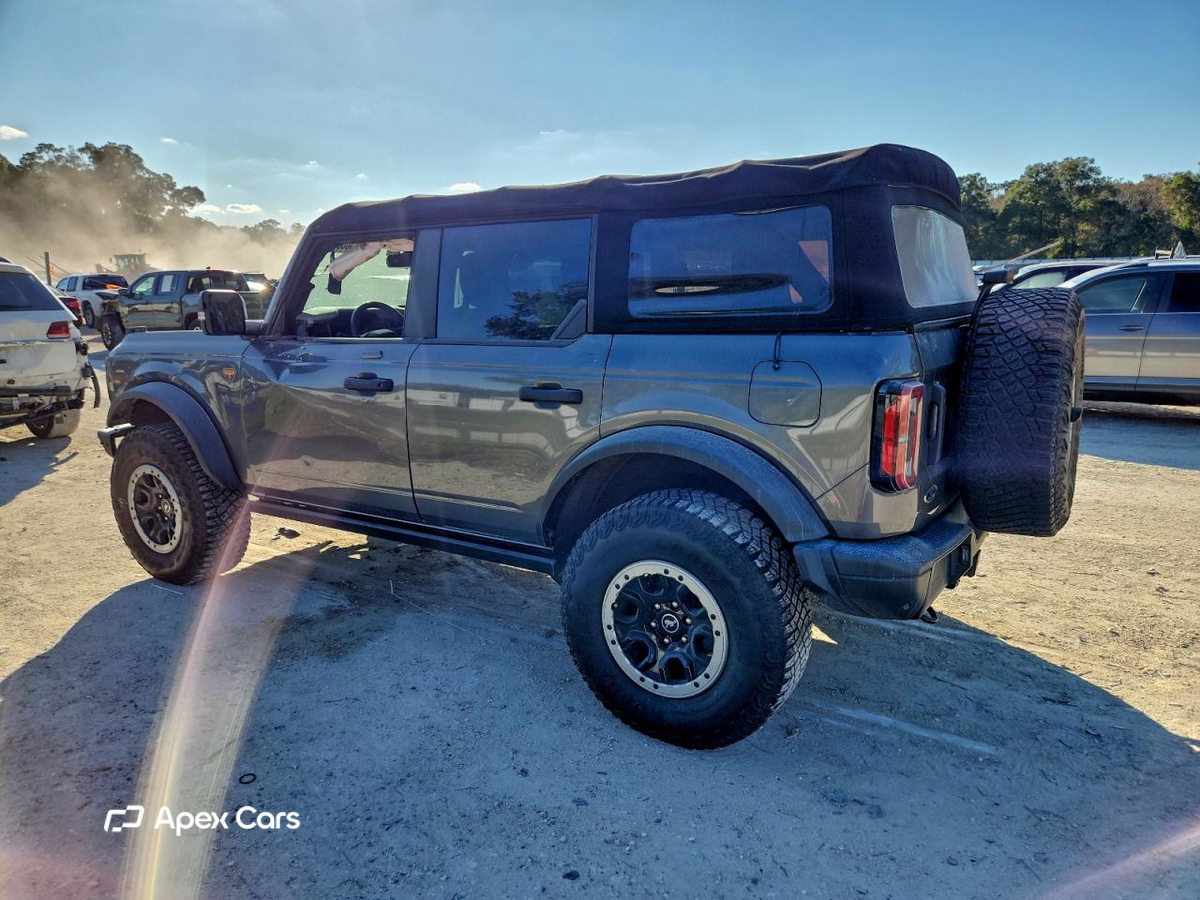 Ford Bronco 2022