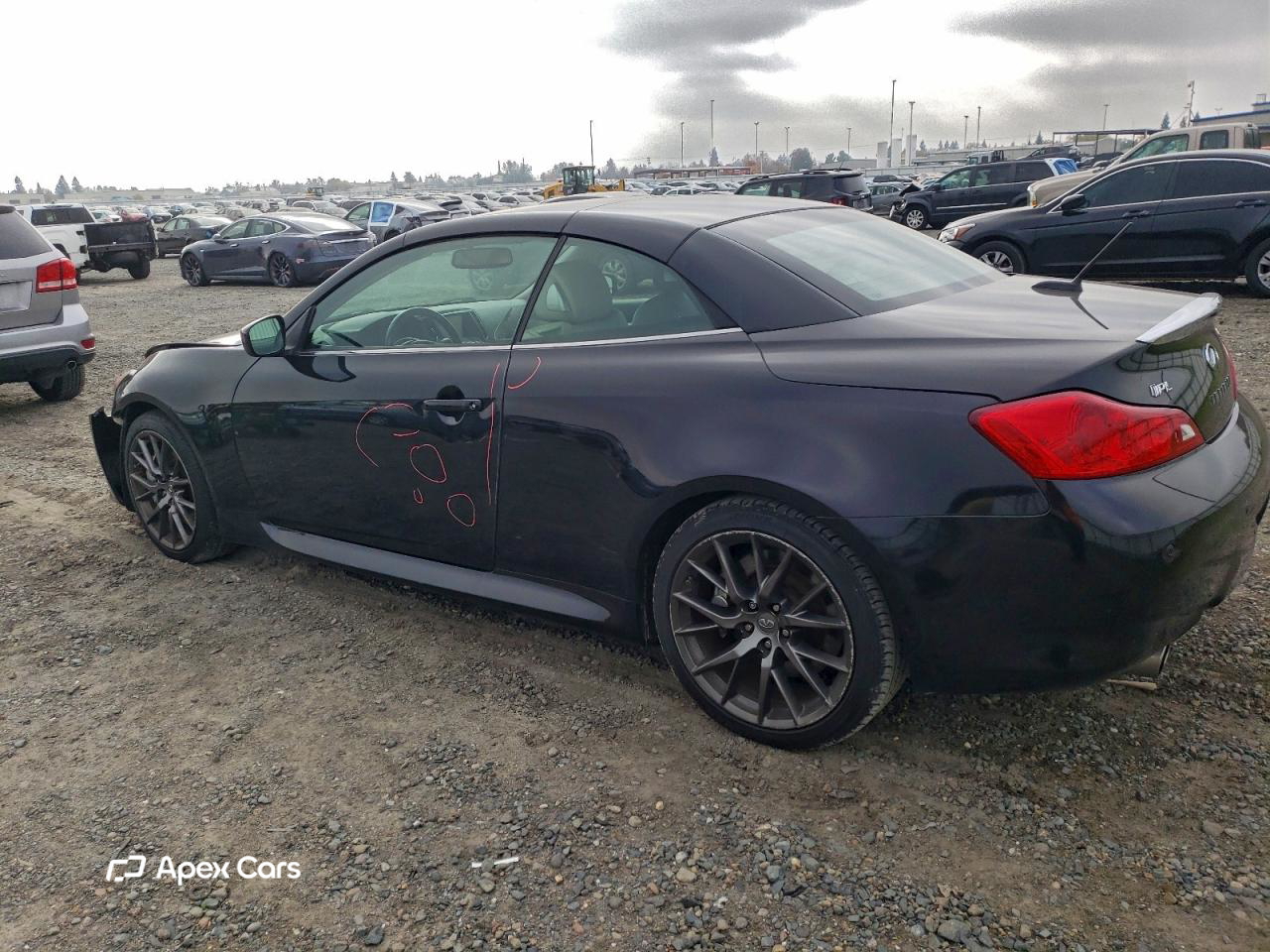 Infiniti G 2013