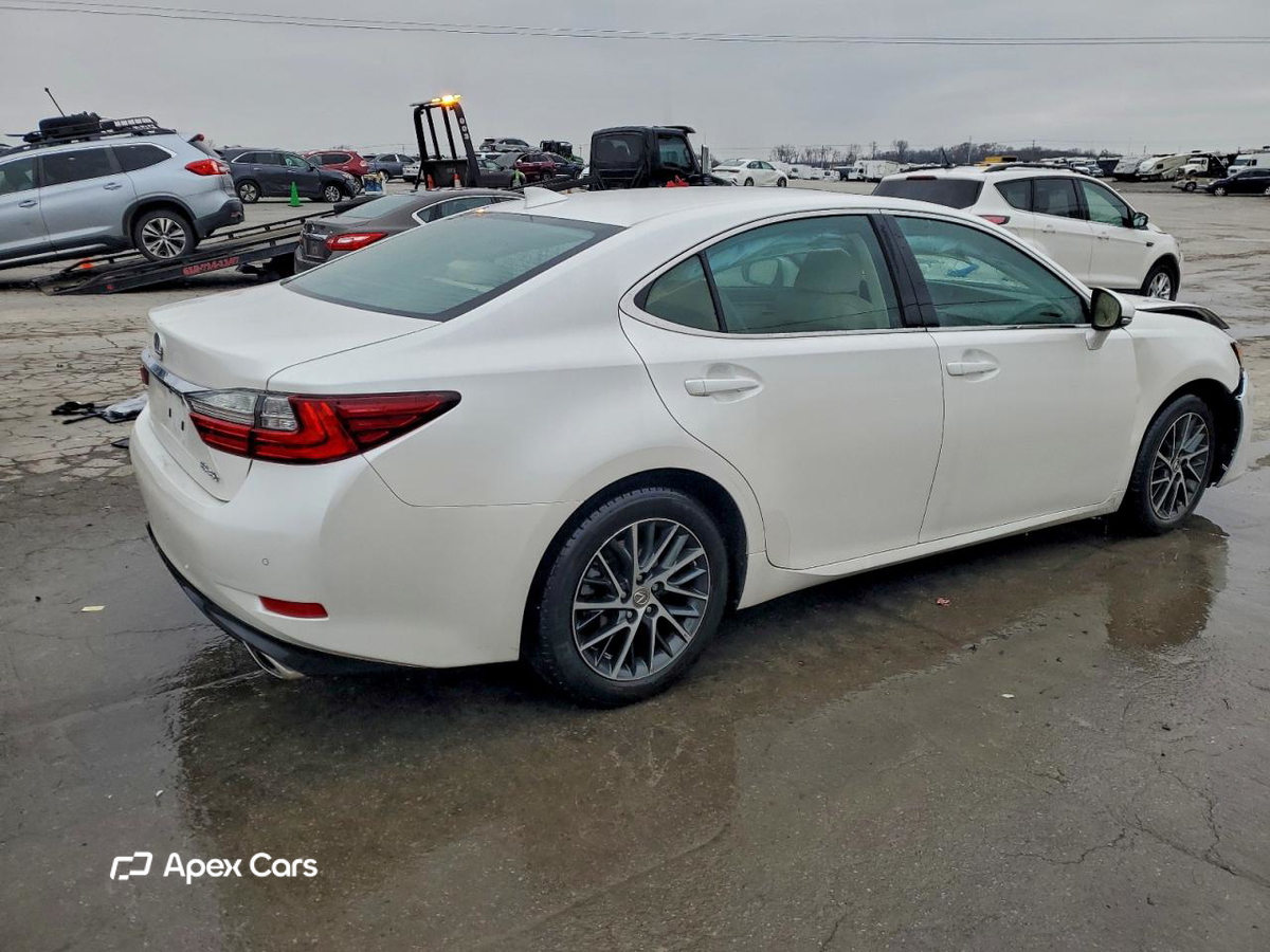 Lexus ES 2018