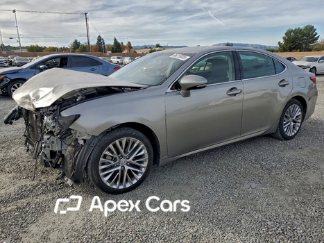 Lexus ES 2015 - Image 1 of 14