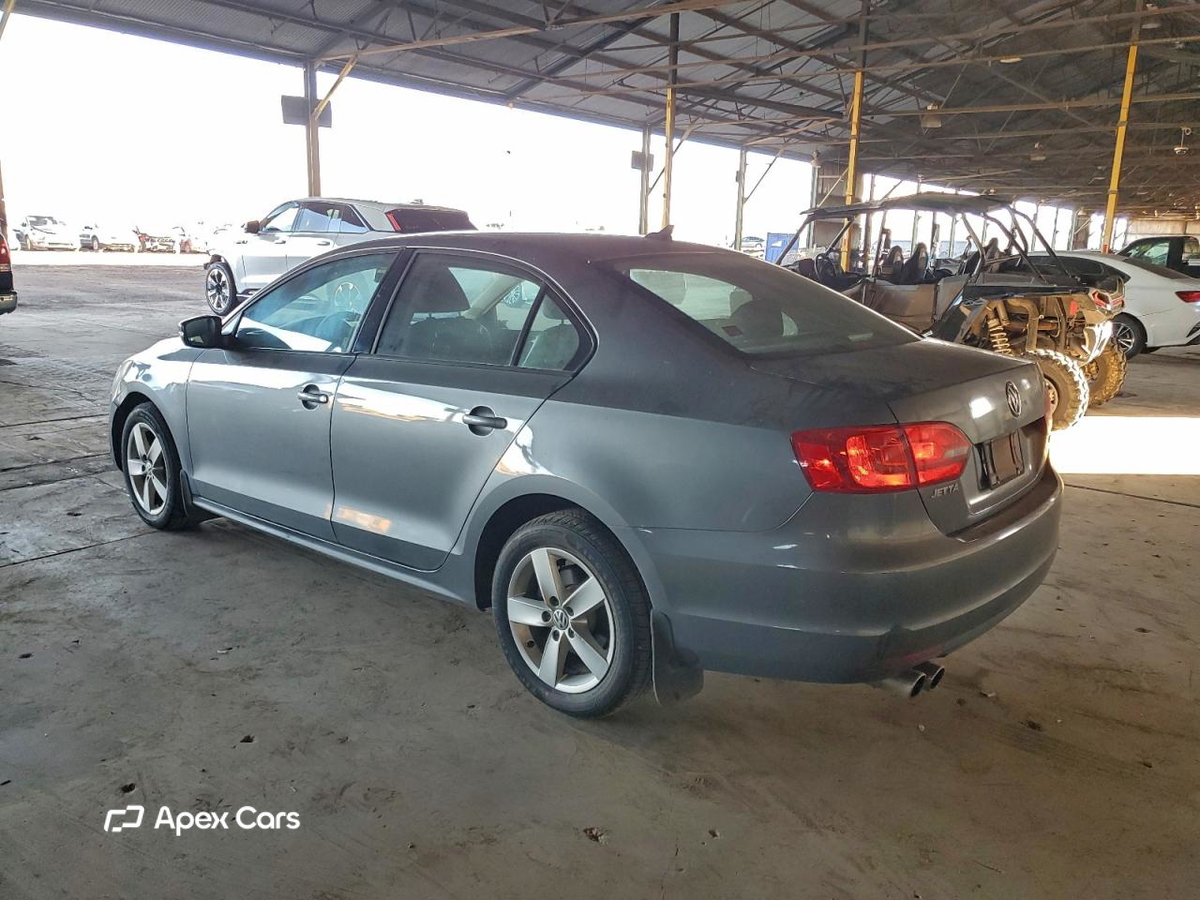 Volkswagen Jetta 2011