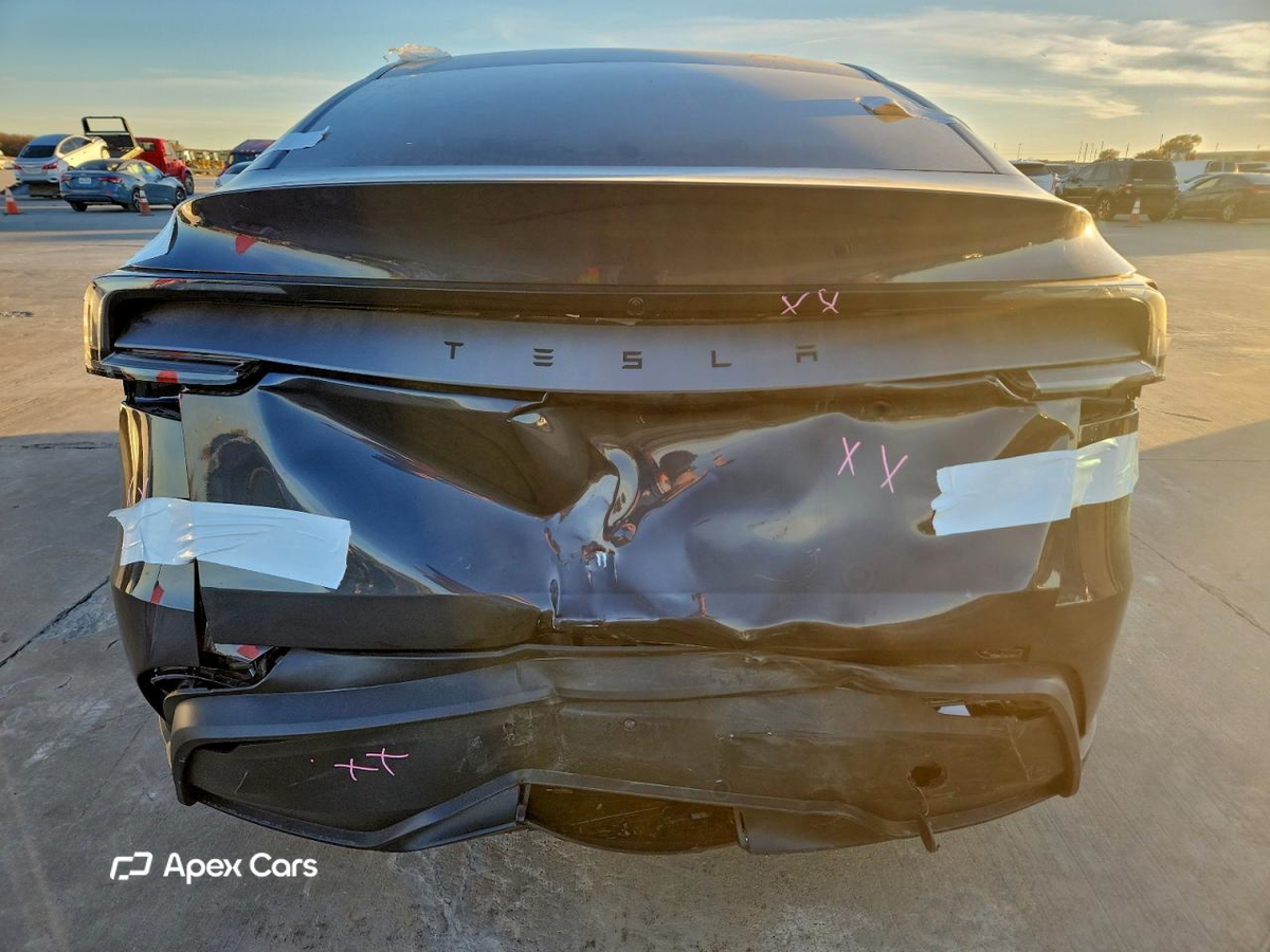 Tesla Model Y 2026