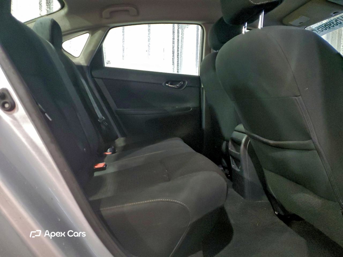 Nissan Sentra 2019