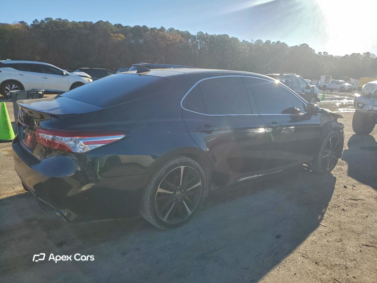 Toyota Camry 2020