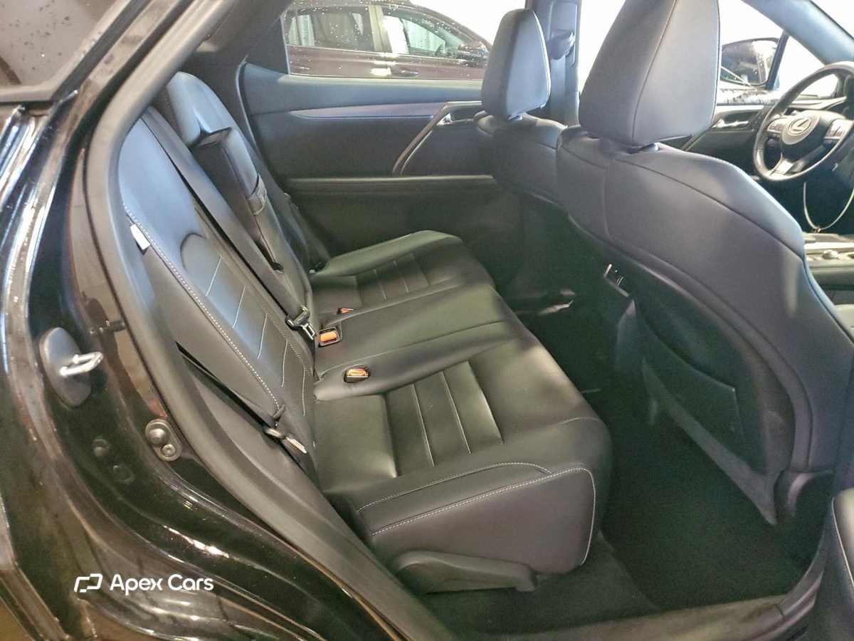 Lexus RX 2021