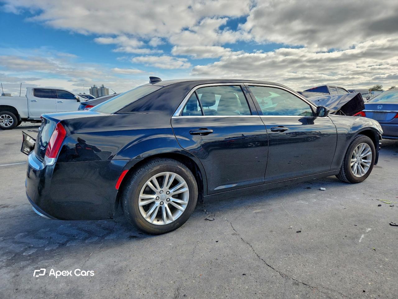 Chrysler 300 2017