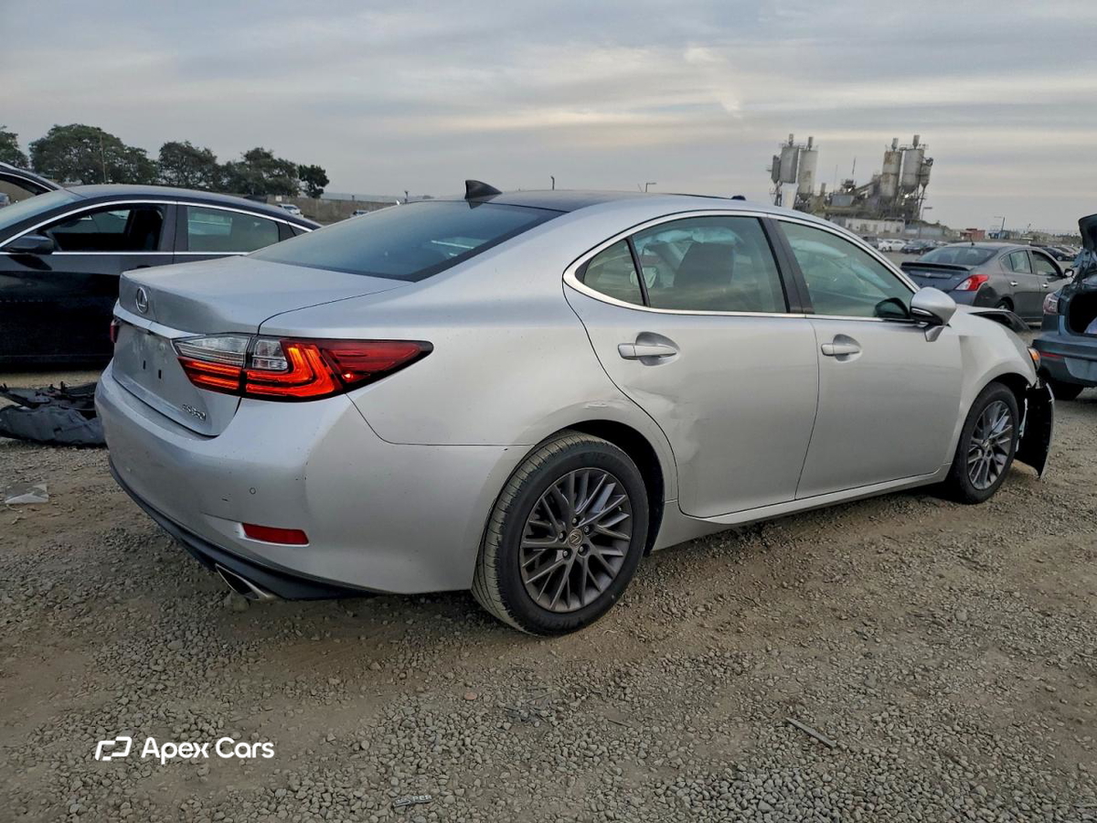 Lexus ES 2018