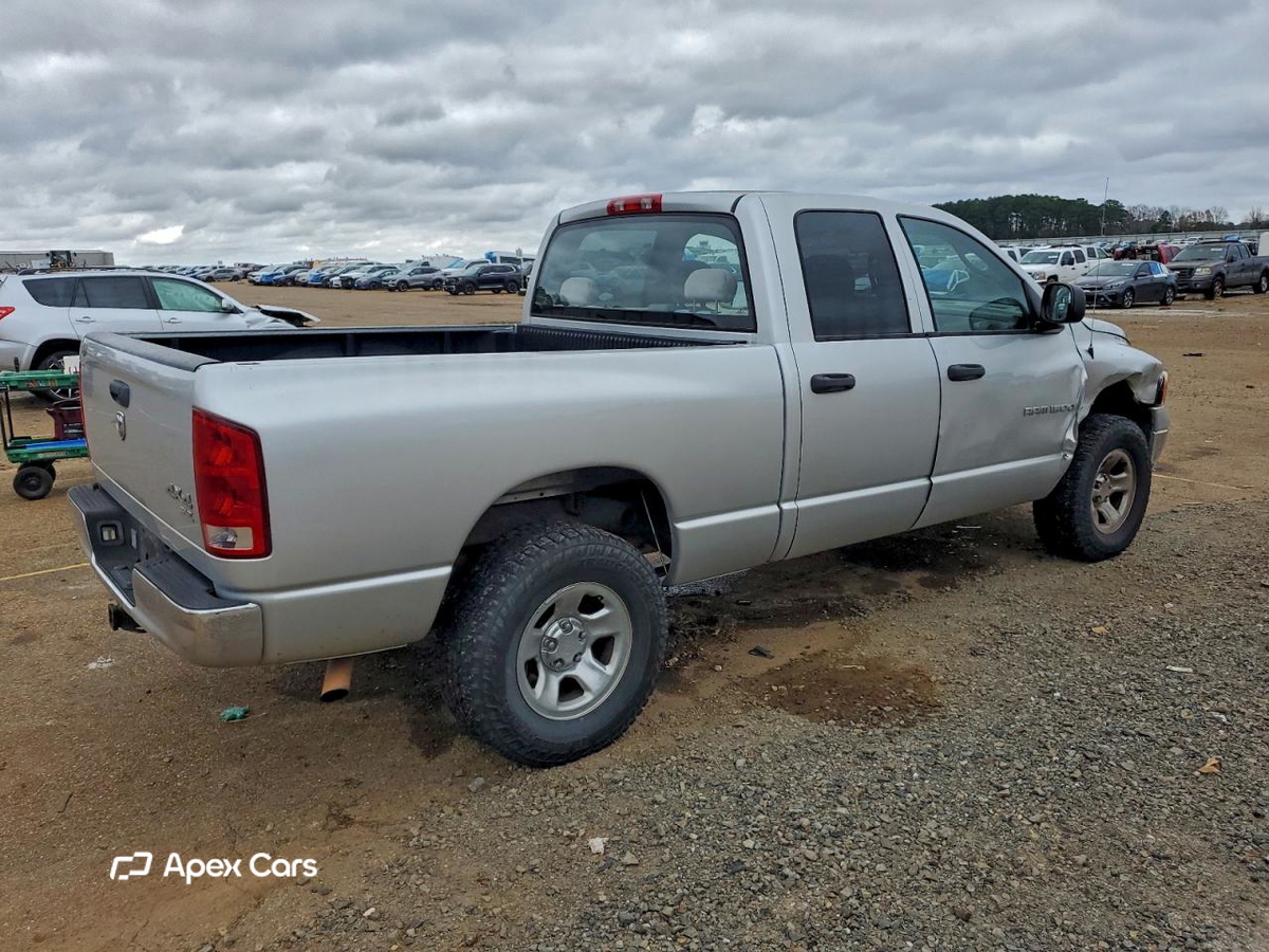 Dodge RAM 2005