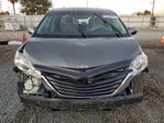 Toyota Sienna 2012