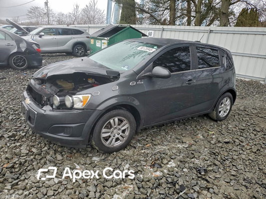 Chevrolet Sonic 2016 - Image 1 of 13