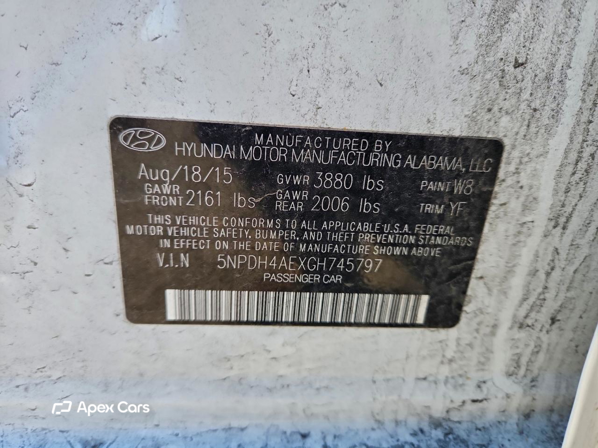 Hyundai Elantra 2016