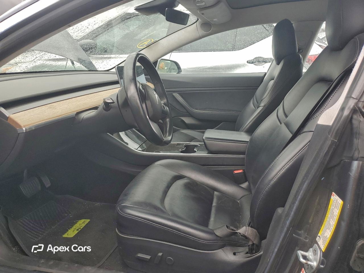 Tesla Model 3 2017