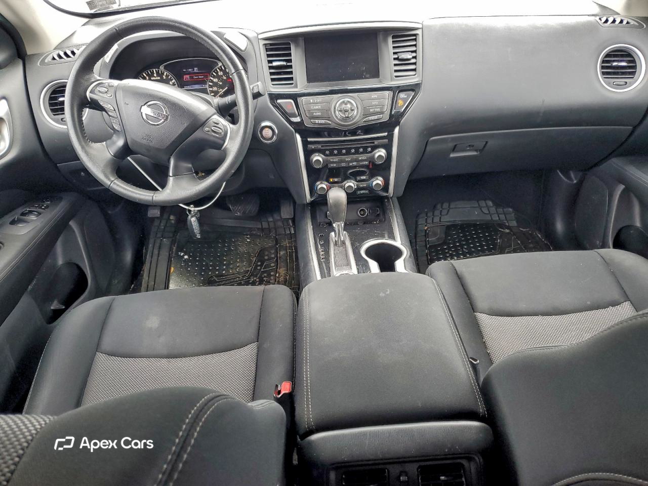 Nissan Pathfinder 2017