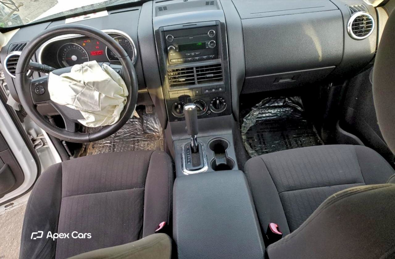 Ford Explorer 2010