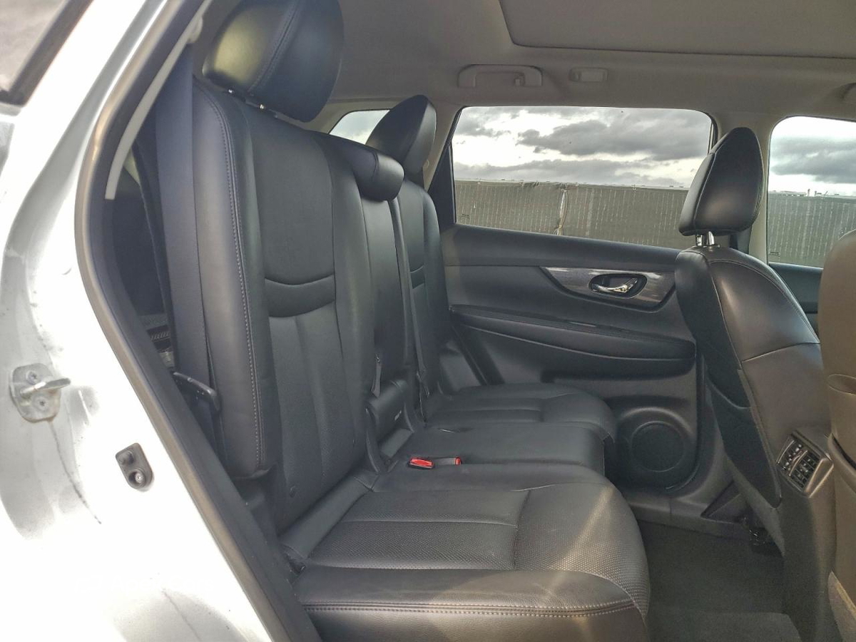 Nissan Rogue 2015