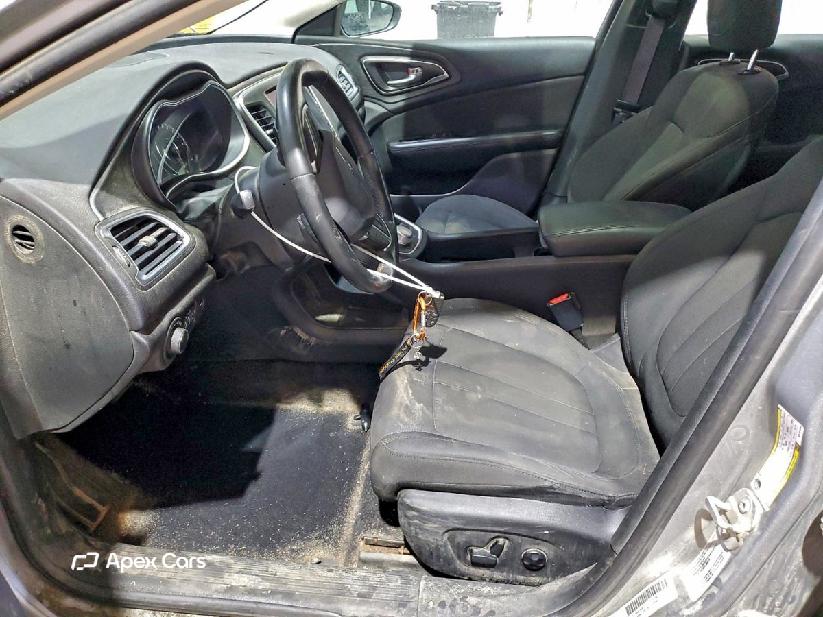 Chrysler 200 2016