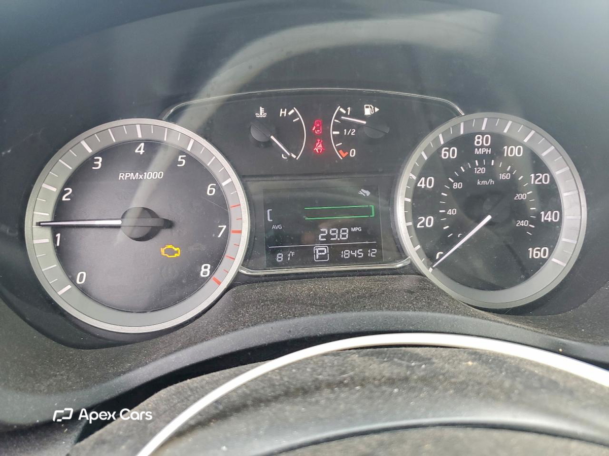 Nissan Sentra 2015