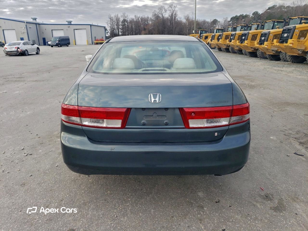 Honda Accord 2004