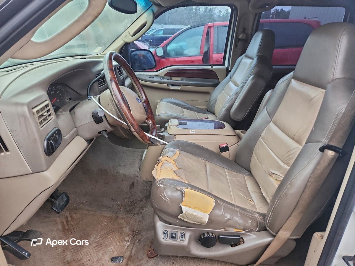 Ford Excursion 2004