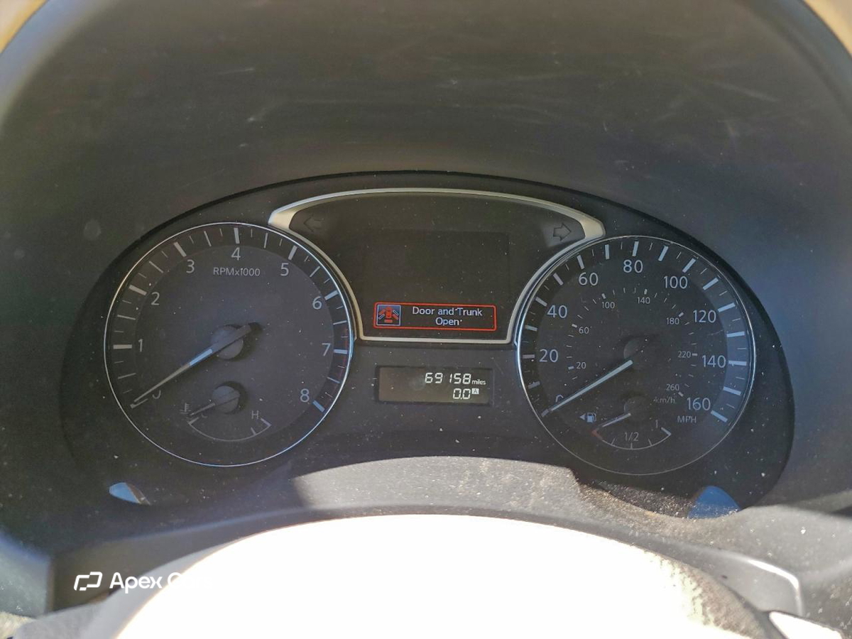 Nissan Altima 2015