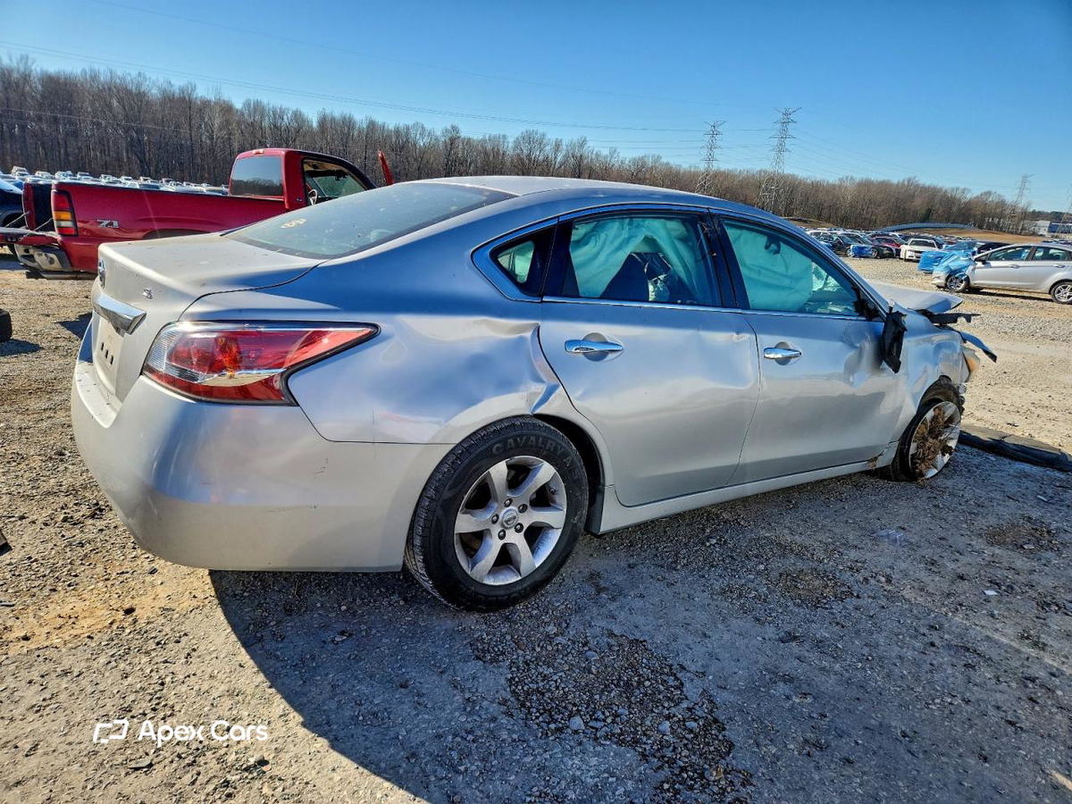 Nissan Altima 2015