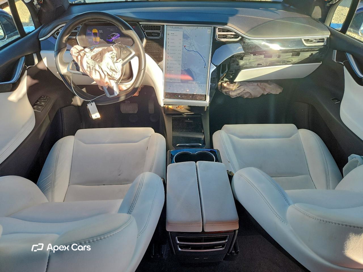 Tesla Model X 2018
