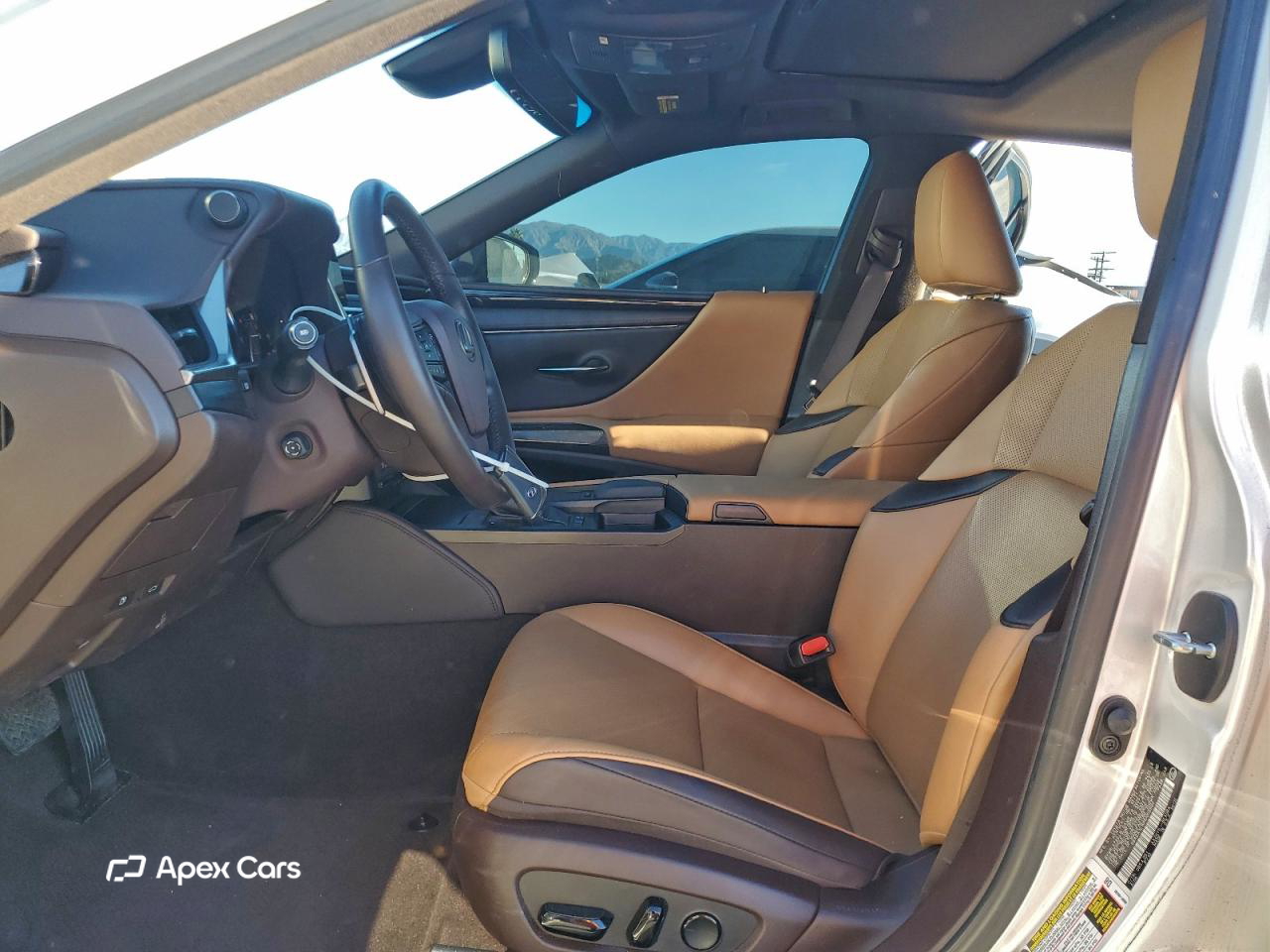 Lexus ES 2021