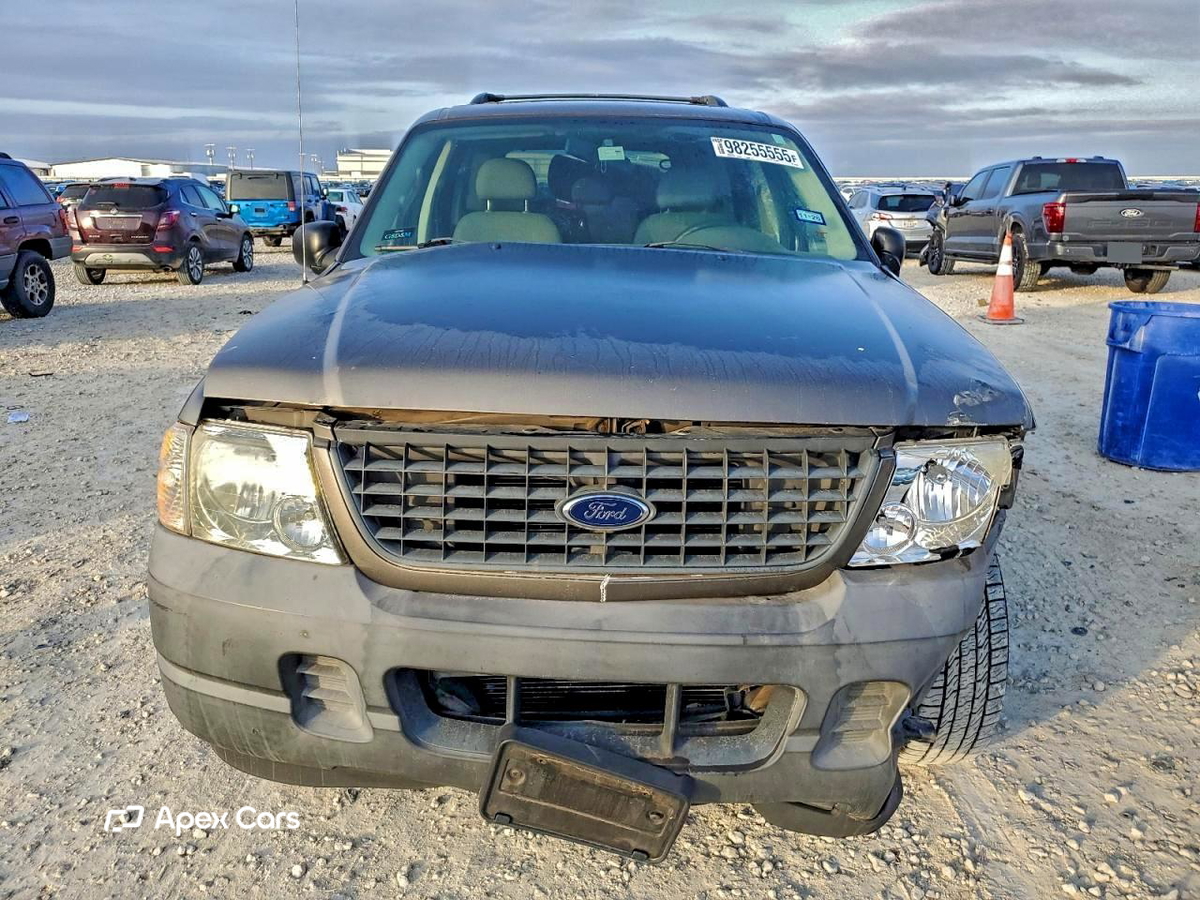 Ford Explorer 2003