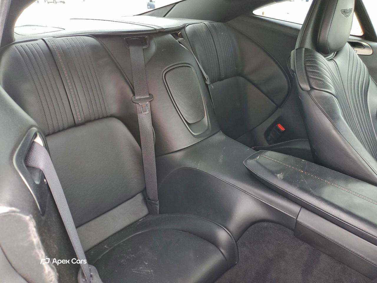 Aston Martin DB11 2019