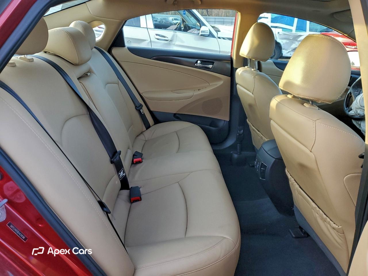Hyundai Sonata 2013