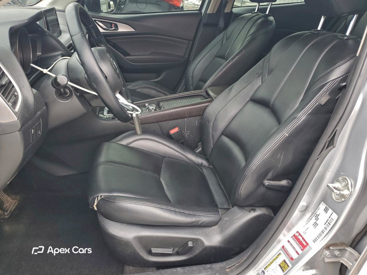 Mazda 3 2018